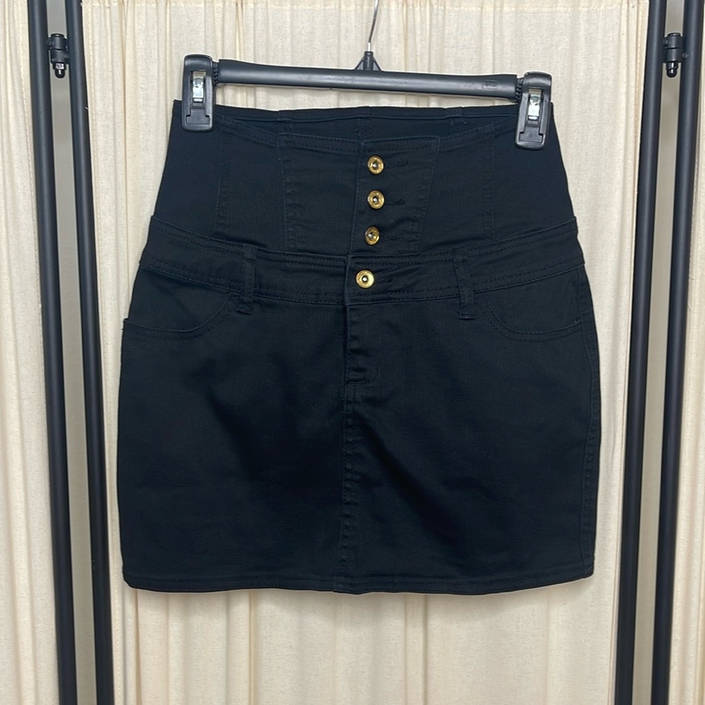 EUC- YMI- BLACK ULTA HIGH WAISTED BLACK DENIM MINI SKIRT SIZE 3